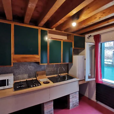 Apartment 6518